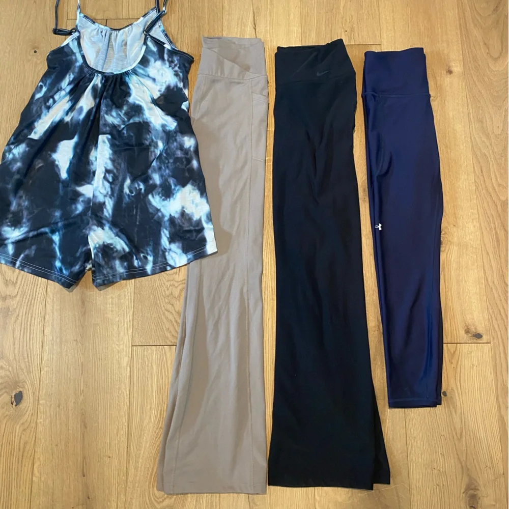 Small bundle women’s - Picture 2 of 13